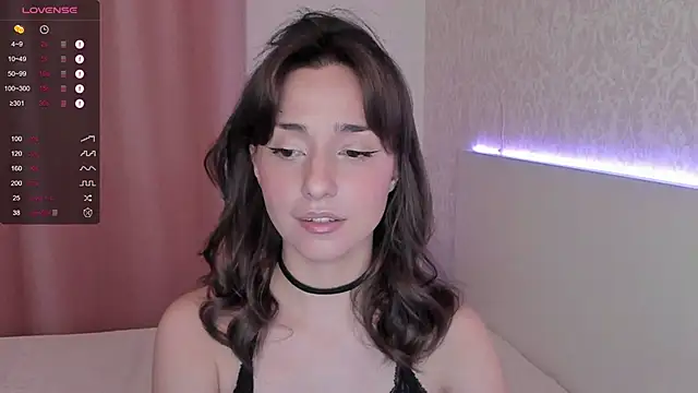 XYour CharmX online show from December 15, 2024, 7:31 pm