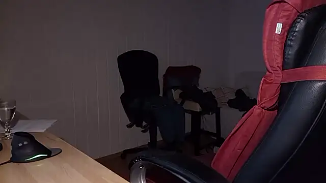 Snapshot of Rainfish chatting on December 20, 2024, 6:24 pm Rainfish online show from December 20, 2024, 6:24 pm