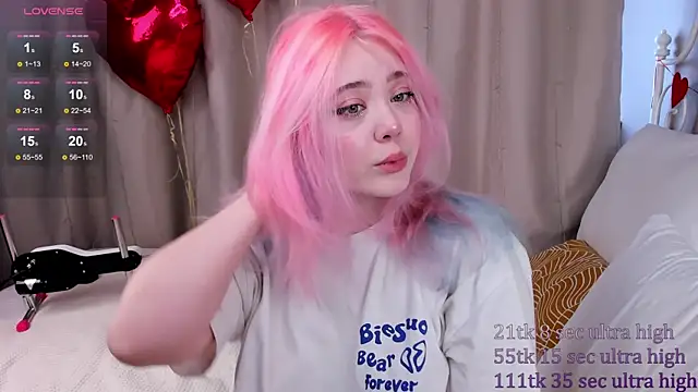 Snapshot of __KawaiiYuki__ chatting on February 11, 2025, 8:48 am KawaiiYuki online show from February 11, 2025, 8:48 am