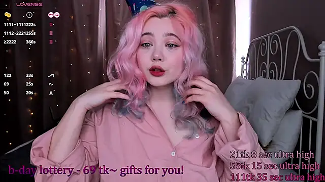 Snapshot of __KawaiiYuki__ chatting on February 24, 2025, 9:21 am KawaiiYuki online show from February 24, 2025, 9:21 am