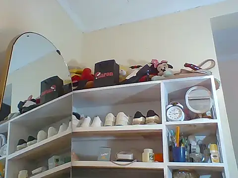 Snapshot of Poisonous_Ivy chatting on April 7, 2026, 12:01 am Poisonous Ivy online show from April 7, 2026, 12:01 am