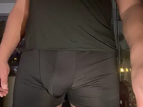 Snapshot of ThickDick_Daddy chatting on February 12, 2026, 6:46 am ThickDick Daddy online show from February 12, 2026, 6:46 am