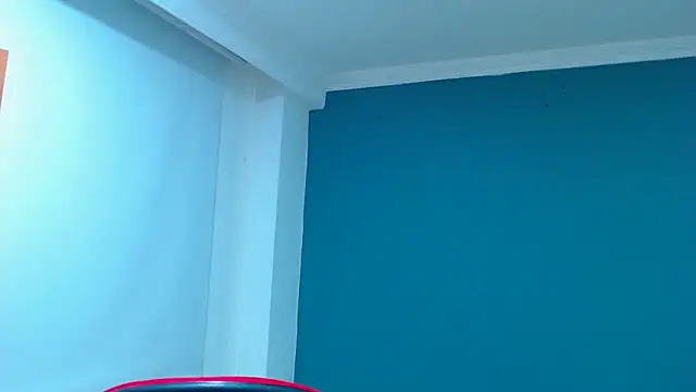 danna- roouss online show from February 13, 2026, 1:27 am