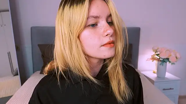 Snapshot of FapClubFamm chatting on October 10, 2025, 6:09 pm FapClubFamm online show from October 10, 2025, 6:09 pm