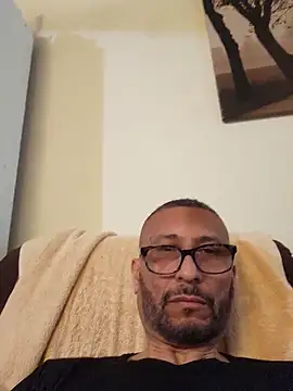 pajarol5co online show from February 11, 2026, 8:41 pm