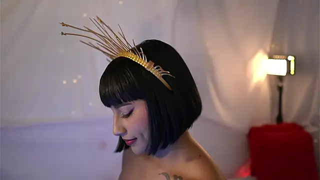 Snapshot of JulietaWinona chatting on January 26, 2025, 10:13 pm JulietaWinona online show from January 26, 2025, 10:13 pm