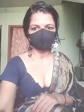 Shuttii 25 online show from November 13, 2025, 6:39 am