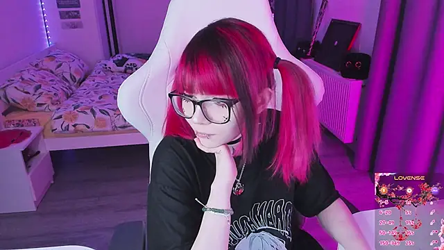 Snapshot of Yumi_Youkai chatting on March 23, 2026, 4:51 pm Yumi Youkai online show from March 23, 2026, 4:51 pm