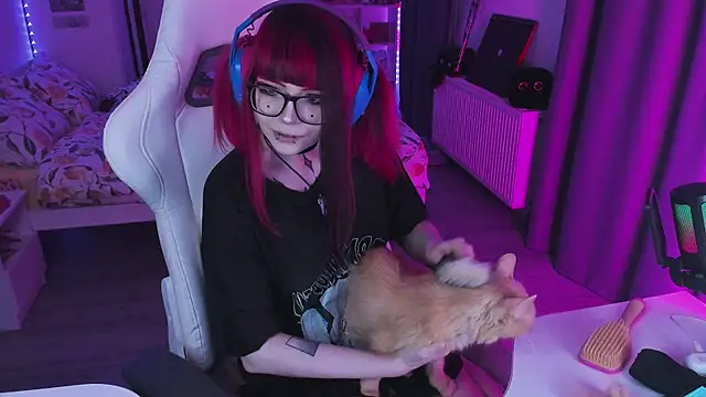 Snapshot of Yumi_Youkai chatting on February 8, 2026, 2:48 pm Yumi Youkai online show from February 8, 2026, 2:48 pm