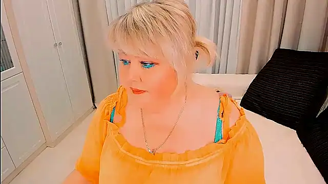 BIGTITSBBW online show from March 22, 2026, 1:56 pm