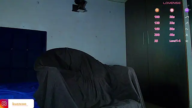 Snapshot of kuzzcoo chatting on March 10, 2026, 10:14 pm kuzzcoo online show from March 10, 2026, 10:14 pm