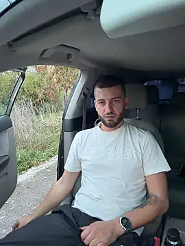 ElChapoGuzman95 online show from October 24, 2025, 4:55 am