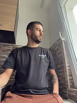 ElChapoGuzman95 online show from April 9, 2026, 4:58 am