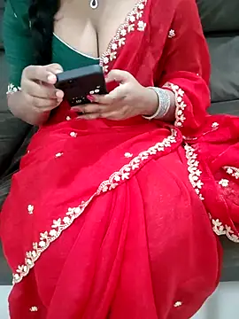 Mounika25 online show from May 2, 2026, 6:02 pm