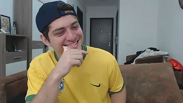 Snapshot of AndyFame chatting on February 19, 2025, 3:50 am AndyFame online show from February 19, 2025, 3:50 am