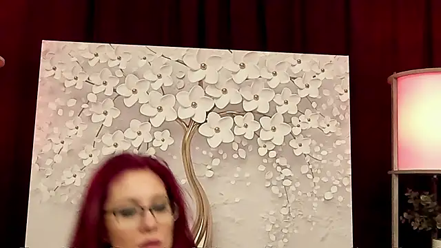 Snapshot of Entitled_Bitch chatting on February 4, 2026, 7:09 pm Entitled Bitch online show from February 4, 2026, 7:09 pm