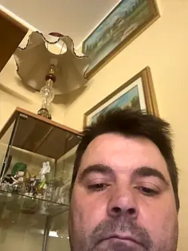 h4cAlex online show from December 2, 2025, 6:09 pm