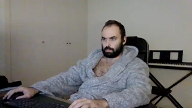 joaodias 97 online show from December 17, 2025, 10:04 pm