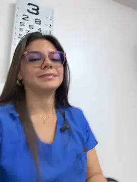 Snapshot of alicee16 chatting on January 11, 2025, 4:14 pm alicee16 online show from January 11, 2025, 4:14 pm
