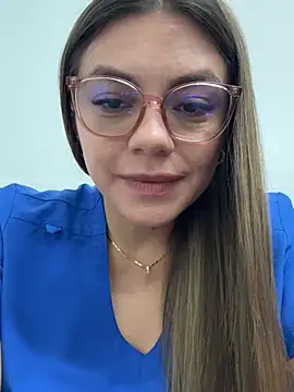Snapshot of alicee16 chatting on March 8, 2025, 8:14 pm alicee16 online show from March 8, 2025, 8:14 pm