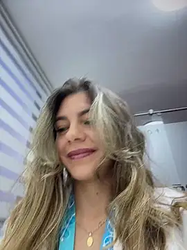 alicee16 online show from March 27, 2026, 11:05 pm