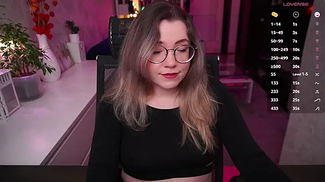 RemyCute online show from February 26, 2026, 7:47 pm