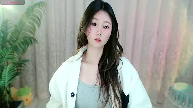 Snapshot of Aimee-520 chatting on February 8, 2026, 7:17 am Aimee-520 online show from February 8, 2026, 7:17 am