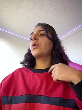 Alicia Ruiz online show from May 9, 2026, 9:07 pm