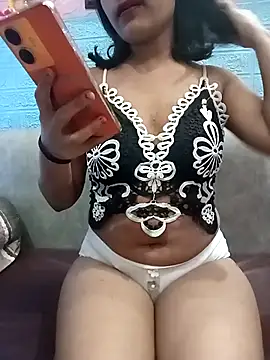 Snapshot of Aafrin0 chatting on October 21, 2025, 8:08 pm Aafrin0 online show from October 21, 2025, 8:08 pm