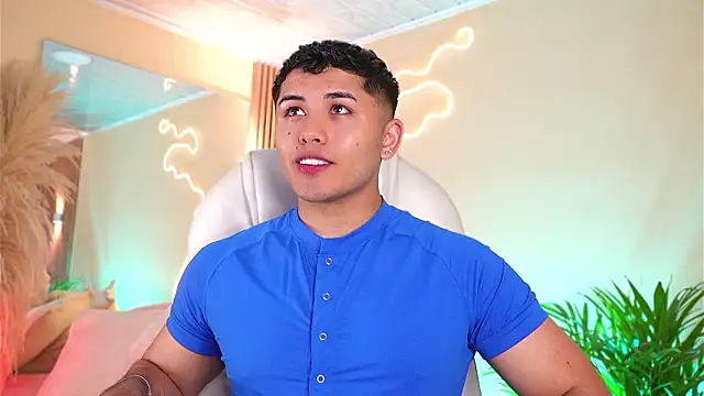 Snapshot of MatiasKorn chatting on March 7, 2026, 2:29 am MatiasKorn online show from March 7, 2026, 2:29 am