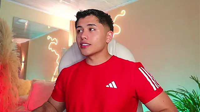 Snapshot of MatiasKorn chatting on April 14, 2026, 4:17 am MatiasKorn online show from April 14, 2026, 4:17 am