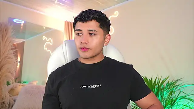 Snapshot of MatiasKorn chatting on April 11, 2026, 7:45 am MatiasKorn online show from April 11, 2026, 7:45 am