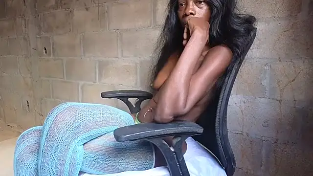 Snapshot of nzanizy chatting on February 27, 2026, 10:04 am nzanizy online show from February 27, 2026, 10:04 am