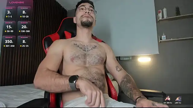 Snapshot of lil_faker420 chatting on January 11, 2026, 4:19 am lil faker420 online show from January 11, 2026, 4:19 am