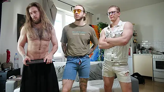 rusbigpaul online show from April 6, 2026, 6:36 am