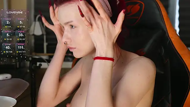 Snapshot of BlueCherryy chatting on November 12, 2025, 11:58 am BlueCherryy online show from November 12, 2025, 11:58 am