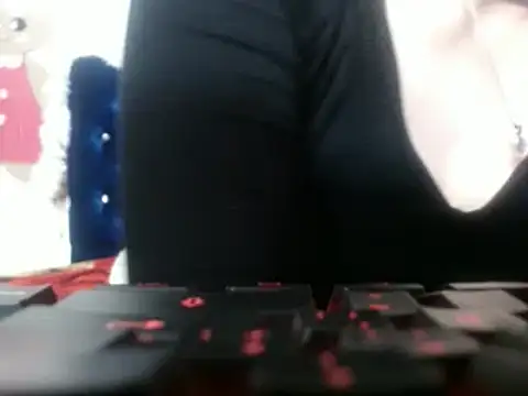 69liamilk69 online show from January 15, 2025, 4:04 am