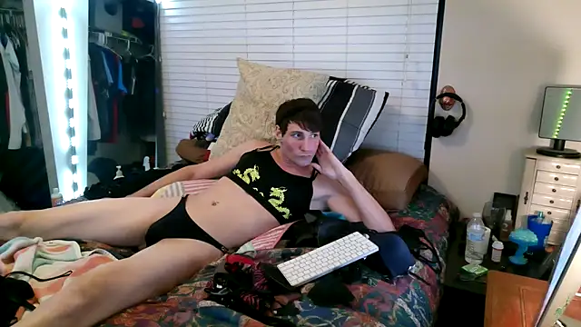 ashleysimmons online show from February 20, 2025, 9:53 pm