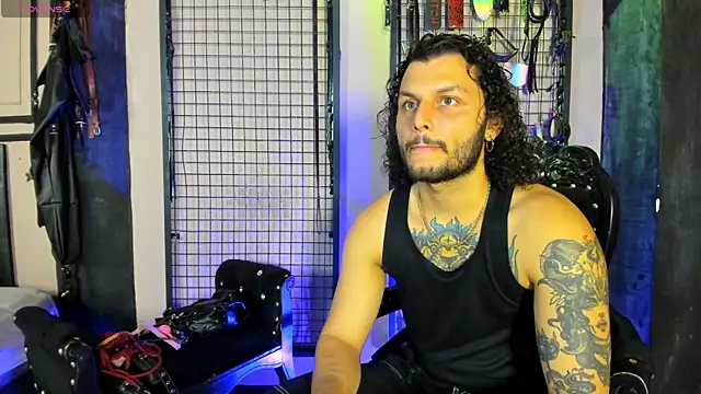 Twisted Fantasy online show from October 10, 2025, 5:08 am