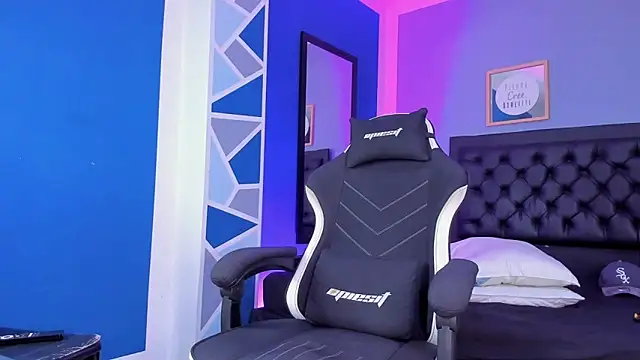 alex oficial online show from January 19, 2026, 9:24 am