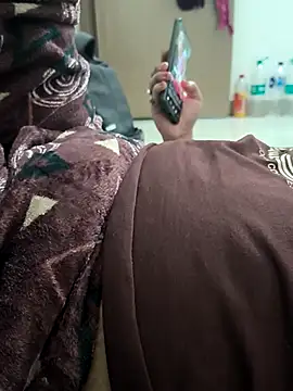 Snapshot of Ruby1Hot chatting on November 3, 2025, 3:59 pm Ruby1Hot online show from November 3, 2025, 3:59 pm