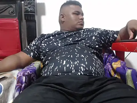 PONSE LATINO online show from January 31, 2026, 10:52 pm