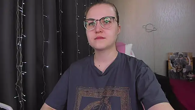 MissBrightShine online show from February 23, 2026, 12:06 pm