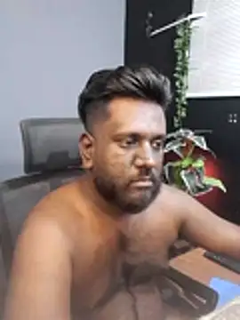 Snapshot of Rayansmith_ chatting on December 2, 2025, 12:51 pm Rayansmith online show from December 2, 2025, 12:51 pm