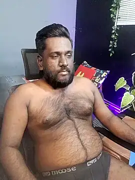 Snapshot of Rayansmith_ chatting on November 5, 2025, 2:31 pm Rayansmith online show from November 5, 2025, 2:31 pm