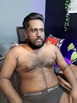 Snapshot of Rayansmith_ chatting on November 3, 2025, 11:19 pm Rayansmith online show from November 3, 2025, 11:19 pm