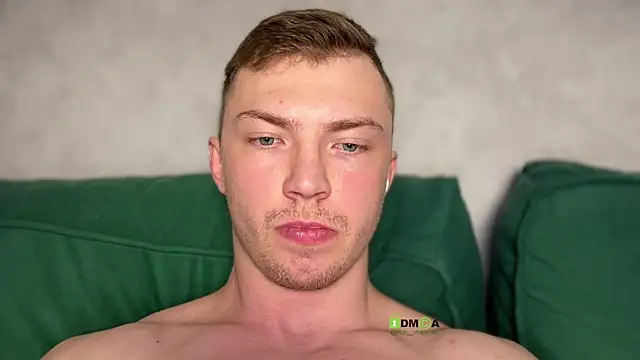 iron  chap online show from April 3, 2026, 10:38 pm