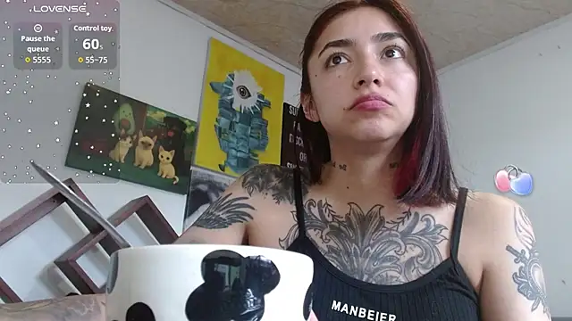 Snapshot of ZoeBakers_ chatting on March 12, 2026, 5:50 pm ZoeBakers online show from March 12, 2026, 5:50 pm