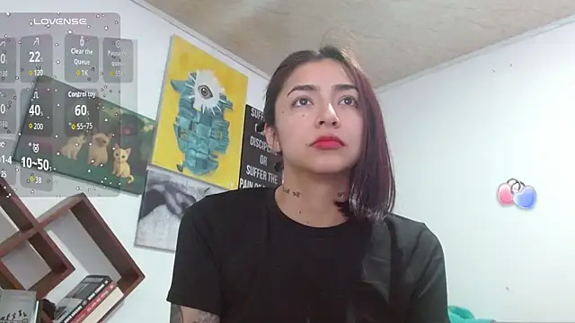 Snapshot of ZoeBakers_ chatting on February 17, 2026, 3:53 pm ZoeBakers online show from February 17, 2026, 3:53 pm