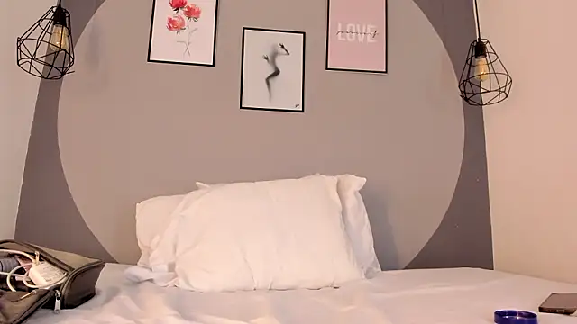 Snapshot of sarita_duque chatting on February 4, 2026, 12:22 pm sarita duque online show from February 4, 2026, 12:22 pm